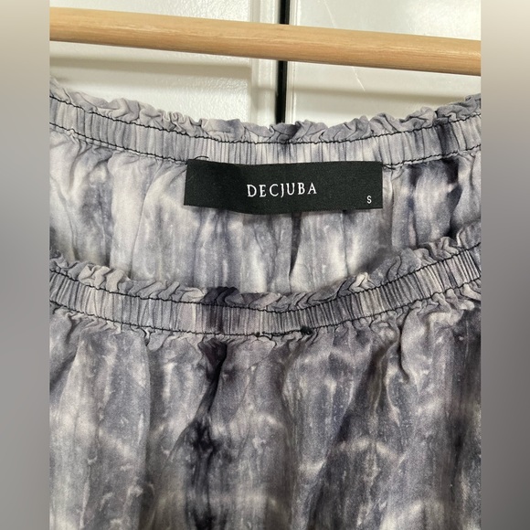 Decjuba Off Shoulder Tie Dye Top - Picture 5 of 8